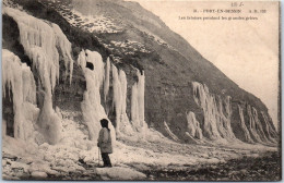 14 PORT EN BESSIN - Falaises Pendant Les Grandes Gelees. - Port-en-Bessin-Huppain