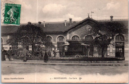 45 MONTARGIS - Facade De La Gare. - Montargis
