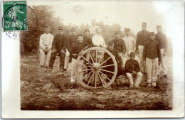 10 MAILLY - CARTE PHOTO - Groupe De Militaire Devant Un Canon  - Autres & Non Classés