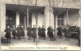 45 ORLEANS - Pensionnat Sainte Jeanne, Eleves Au Repos Au Preau  - Orleans