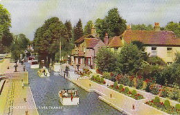 AK 215518 ENGLAND - Maidenhead - Boulter's Lock - River Thames - Autres & Non Classés