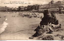 NÂ° 4138 Z -cpa Biarritz -la Grande Plage Et Le Casino Municipal- - Biarritz