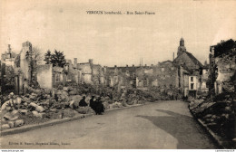 NÂ° 4878 Z -cpa Verdun BombardÃ© -rue Saint Pierre- - Verdun