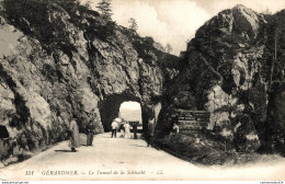 NÂ° 4771 Z -cpa GÃ©rardmer -le Tunnel De La Schlucht - Gerardmer