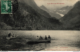 NÂ° 4718 Z -cpa Cauterets -embarcations Traversant Le Lac- - Cauterets