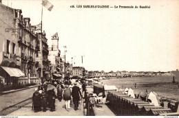 NÂ° 5315 Z -cpa Les Sables D'Olonne -la Promenade Du Remblai- - Sables D'Olonne