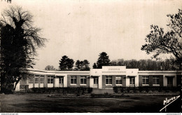 NÂ° 5213 Z -cpsm ChÃ¢teauneuf En Thimerais -l'Ã©cole Des Filles -la Pajoterie- - Châteauneuf