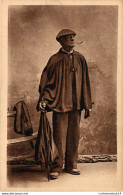 NÂ° 5144 Z -cpa Vieux Basque -Types Basques- - People