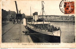 NÂ°6401 Z -cpa Dieppe -le Bateau De Newhaven Ã  Son ArrivÃ©e- - Ferries