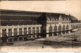 NÂ° 6062 Z -cpa Lyon -gare Des Broteaux- - Gares - Sans Trains