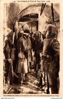 NÂ°6726 Z -cpa Les Allemands Rendent Les Honneur Smilitaires Aux DÃ©fenseurs Du Fort De Vaux- - Guerre 1914-18