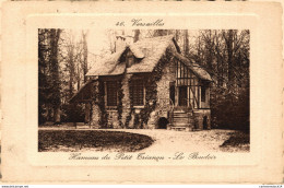 NÂ°6532 Z -cpa Versailles -hameau Du Petit Trianon -le Boudoir- - Versailles (Château)