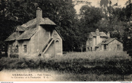 NÂ°6517 Z -cpa Versailles -Petit Trianon -le Colombier Et Le PresbytÃ¨re- - Versailles (Château)