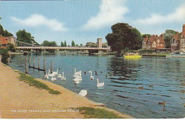 AK 215520 ENGLAND - The River Thames And Marlow Bridge - Buckinghamshire