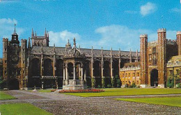 AK 215521 ENGLAND - Cambridge - Trinity College - The Great Court - Cambridge