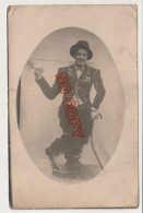 Fixe Carte Photo Montage Foire Charlot Charlie Chaplin Exposition Coloniale 1922 Trucage Peu Fréquent - Autres & Non Classés