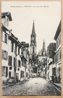 26627 / ⭐ 68-THANN Haute-Alsace La Rue Des BOEUFS Eglise Scène De Rue 1910s SCHMITT Editeurs BELFORT - Thann