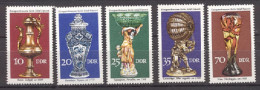 DDR   1847/1851   * *  TB    - Unused Stamps