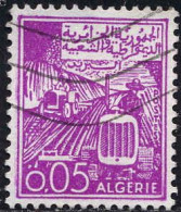 Algérie (Rep) Poste Obl Yv: 389 Mi:416 Agriculture (Lign.Ondulées) - Algeria (1962-...)