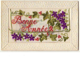 N°8806 - Carte Brodée Avec Rabat - Bonne Année - Fleurs Violettes Et Lierre - Brodées