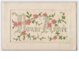 N°3104 - Carte Brodee - Bonne Annee - Fleurs Roses - Brodées