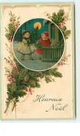 N°11930 - Carte Gaufrée - Heureux Noël - Fillettes Apportant Un Sapin - Autres & Non Classés