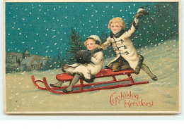 N°10882 - Carte Fantaisie Gaufrée - Gelukkig Kerstfeest - Enfants Sur Une Luge - Autres & Non Classés