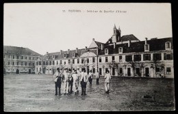 86 - POITIERS - Intérieur Du Quartier D'Alesme - Poitiers