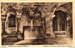 NÂ°8202 Z -cpa La Basilique De Saint Denys -entrÃ©e Du Caveau Royal Dans La Crupte- - Autres & Non Classés