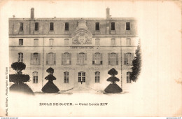 NÂ°7784 Z -cpa Ecole De Saint Cyr -cour Louis XIV- - Schulen