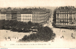 NÂ°8633 Z -cpa Lyon -la Place Bellecour- - Other & Unclassified
