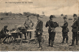 NÂ°10027 Z -cpa Die Feld Telegraphen Vei Der Arbeit - Guerre 1914-18