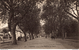 NÂ°9817 Z -cpa Vienne -le Champ De Mars- - Vienne