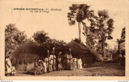 NÂ°9670 Z -cpa SÃ©nÃ©gal -un Coin De Village- - Senegal