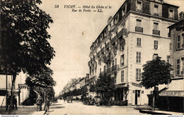 NÂ°9644 Z -cpa Vichy -hÃ'tel Du Globe -rue De Paris- - Vichy