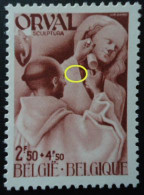 BELGIQUE N°565 V27 Chenille Sur La Manche Gauche MNH** - 1931-1960