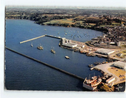 DOUARNENEZ : Le Port De Pêche, La Criée Et Le Slipway - état - Douarnenez