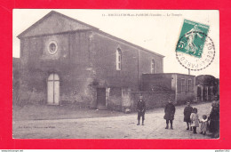 F-85-Mouilleron En Pareds-05A103  Le Temple, Petite Animation, Cpa BE - Mouilleron En Pareds