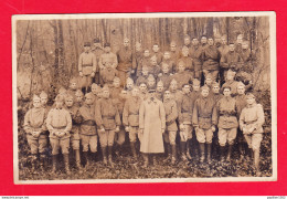 Milit-564A57  Carte Photo, Groupe De Militaires,  Col N° 19 - Sonstige & Ohne Zuordnung