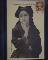 29244 . L'ILE DE SEIN . PENSIVE . JEUNE FILLE DE L ILE . OBLITEREE 1929 . - Ile De Sein