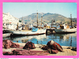 F-66-Port Vendres-10PH32  Le Port De Pêche Que Domine Le Fort Bearn, Voir Les Gros Bâteaux, BE - Port Vendres