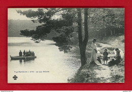 F-63-Lac Pavin-01P1 Vue Sur Le Lac, Barque, Animation, Cpa BE - Autres & Non Classés