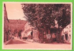 AUDE / QUILLAN /  AVENUE PASTEUR / HOTEL DES PYRENEES / CAFE MODERNE .... / Carte Vierge - Autres & Non Classés