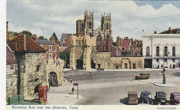 AK 215562 ENGLAND - York - Bootham Bar And The Minster - York