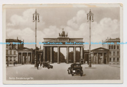 C007001 Berlin. Brandenburger Tor. RP. Bill Hopkins Collection - World