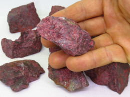 Mineral De Cinabrio. 1 Pieza. Tamaño 4,5 A 5,5cm. Procedente De Minas De Almadén, España. Buena Calidad!! - Minéraux