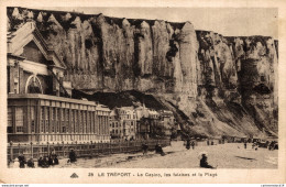 NÂ°11086 Z -cpa Le TrÃ©port -le Casino , Les Falaises Et La Plage- - Le Treport