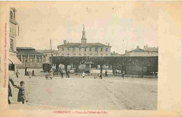55 - Commercy - Place De L'Hotel De Ville - Animée - CPA - Voyagée En 1917 - Voir Scans Recto-Verso - Commercy
