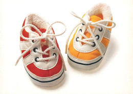Publicite - Dexia Bank - Chaussures D'enfant Rouge Et Jaune - Carte Neuve - CPM - Voir Scans Recto-Verso - Advertising