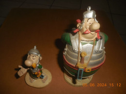 Lot De 2 Figurines Astérix Et Obélix Légionnaire Année 2000 Be - Astérix & Obélix